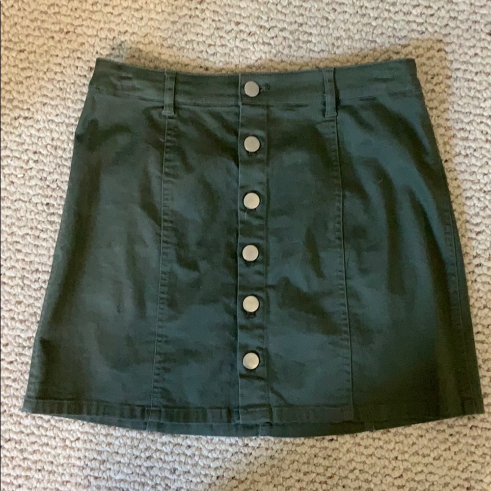 Army green button skirt from forever 21
